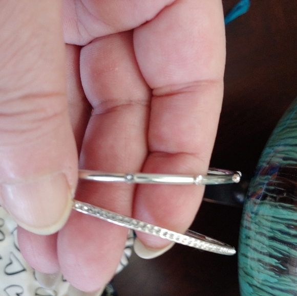 Brighton collectibles Meridian
double banglesy plated W/Swarovski crystals. - Picture 4 of 8